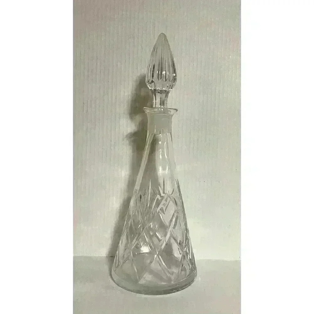 Vintage Lead Crystal Decanter With Stopper.